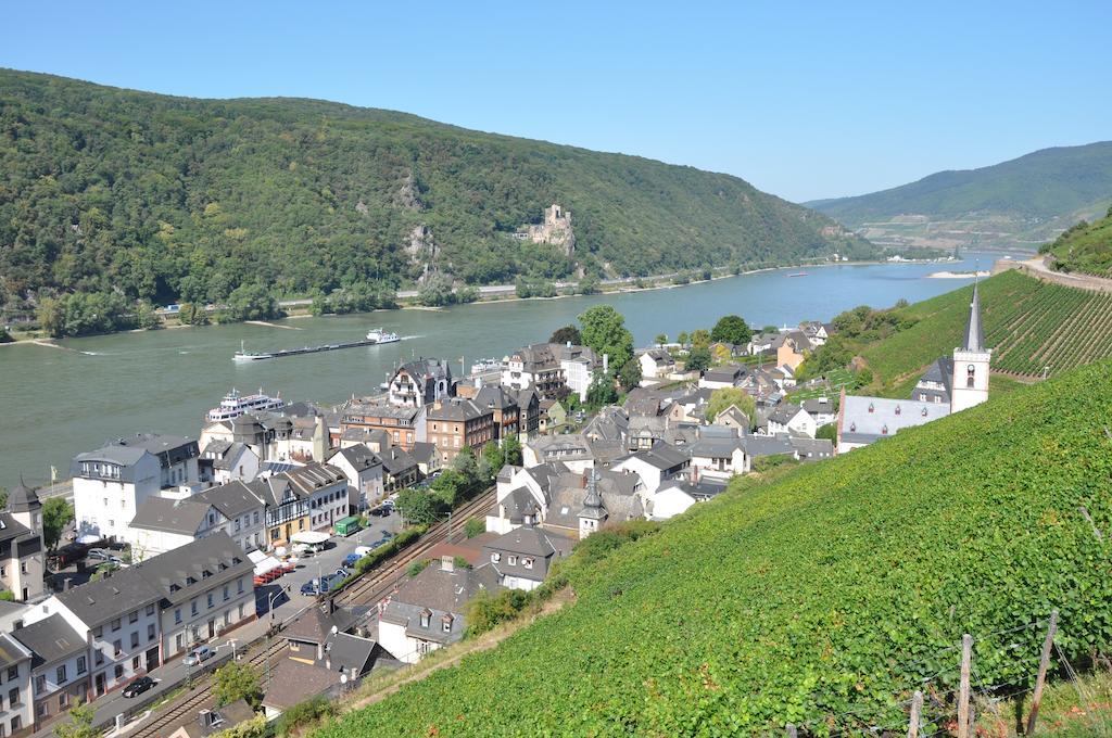 Hotel Gasthof Schuster Und Gaestehaus ฮูเดสไฮม์ แอม ไฮน์ ภายนอก รูปภาพ